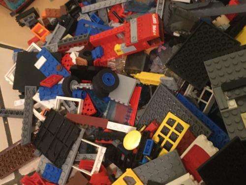 Job Lot of `Generic` Lego compatible pieces over 500 pieces