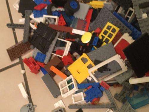 Job Lot of `Generic` Lego compatible pieces over 500 pieces