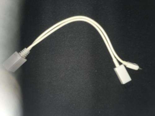 Wii - Dreamgear DGWII-1036 Charging Station / Stand