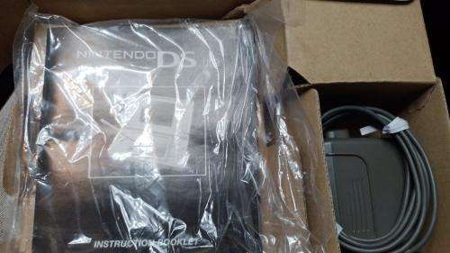 Nintendo DS Lite White (Boxed) , c/w Stylus, Charger + Solitare Cartridge