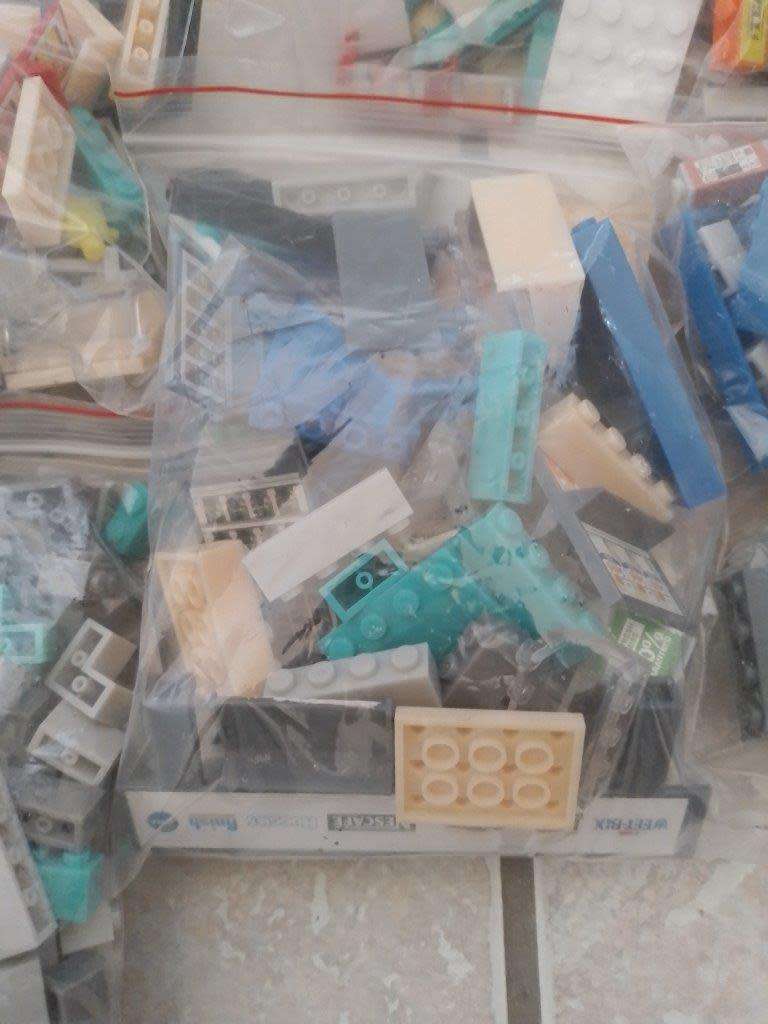 Large Job lot of Checkers Lego (Build your own Checkers)