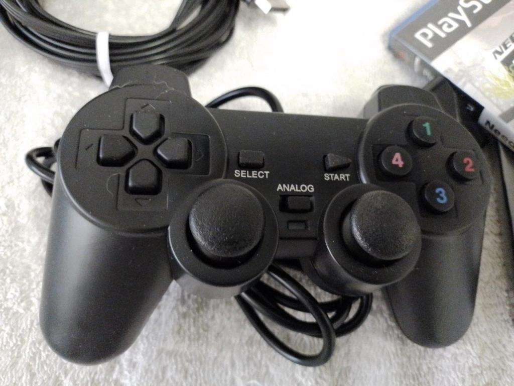 Playstation 2 - Black Slim c/w 1 x New Generic Controller, AV Cable & Power Cord + 2 Games