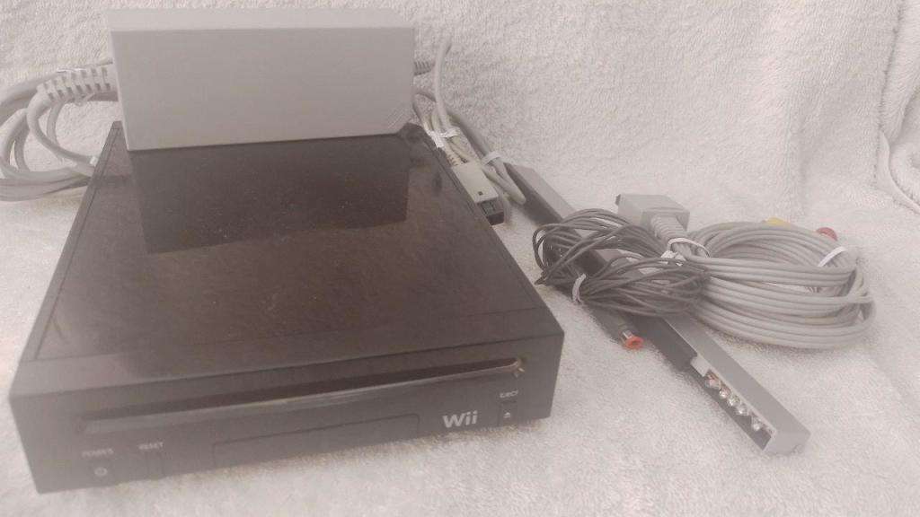 Nintendo Wii - Working Console, PSU, Sensor Bar + AV Cable - See description