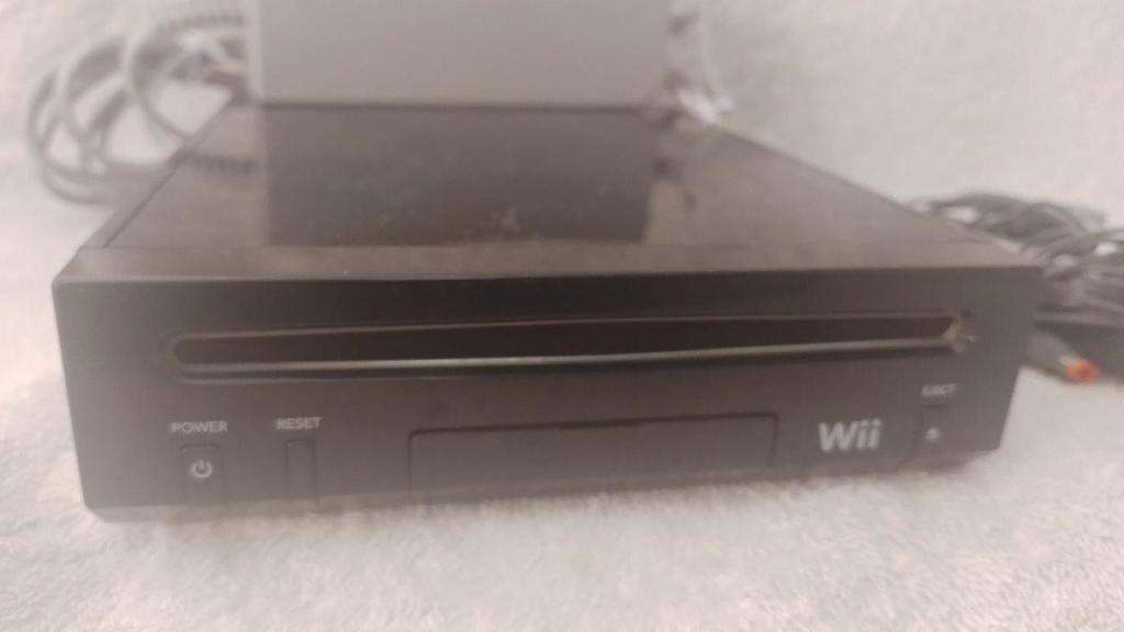 Nintendo Wii - Working Console, PSU, Sensor Bar + AV Cable - See description