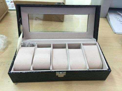5 block watch box/watch storage