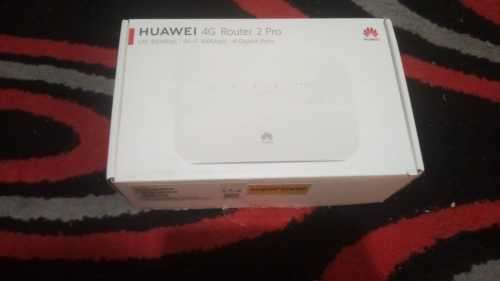 HUAWEI 4G Router 2 Pro b612-233 White Free Delivery