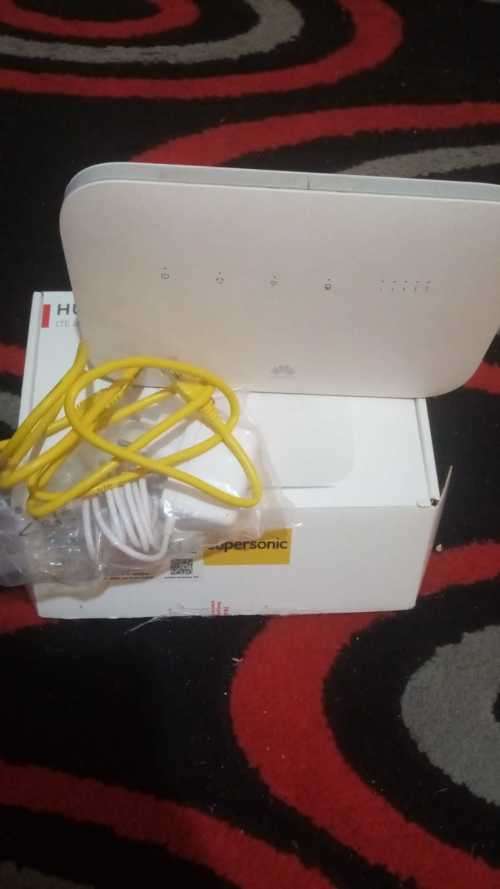 HUAWEI 4G Router 2 Pro b612-233 White Free Delivery