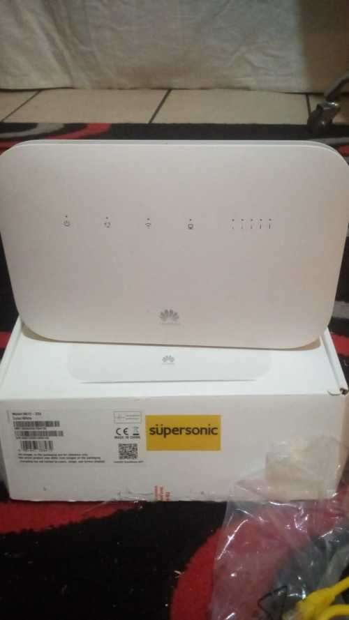 HUAWEI 4G Router 2 Pro b612-233 White Free Delivery