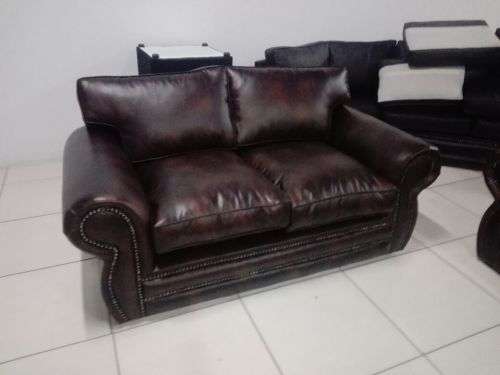 Large 6 Seater lounge suite New
