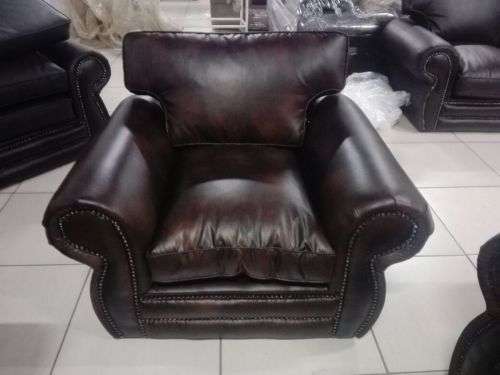 Large 6 Seater lounge suite New