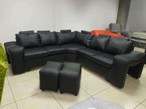 Modern Lounge Suite: BZN