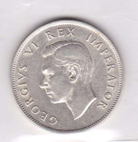 1940 - HALF CROWN - OR 2 1/2 SHILLINGS - KG VI - IN A VERY GREAT CONDITION - EF ++