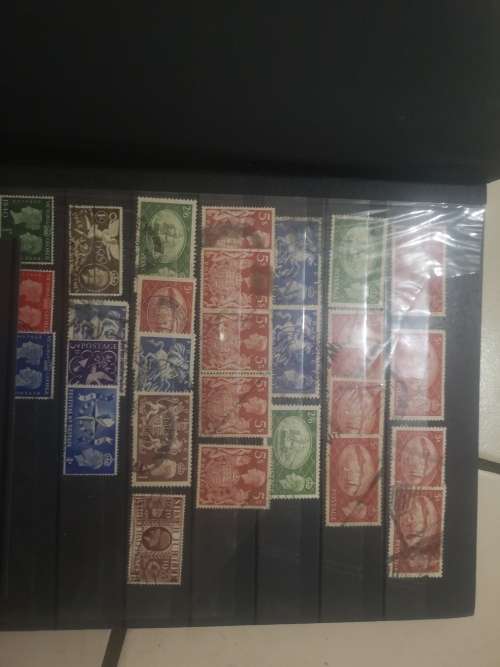 GB. Lots of books with stamps.Good value. Only few photos taken -