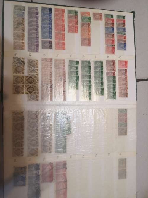 GB. Lots of books with stamps.Good value. Only few photos taken -