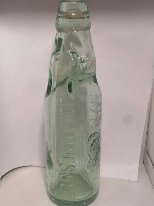 OLD VINTAGE BOTTLES - 10 oz  CODD BOTTLE - BETZ and CONDE - JOHANNESBURG - SMALL LIP CHIP - SWAN
