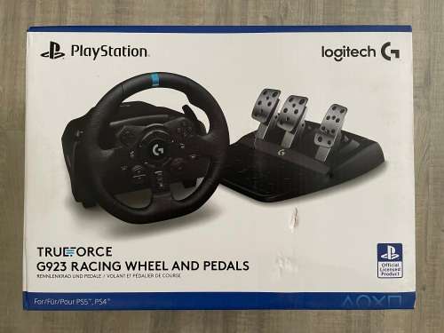 Logitech G923 TRUEFORCE Sim Racing Wheel For Playstation 4/5 & PC