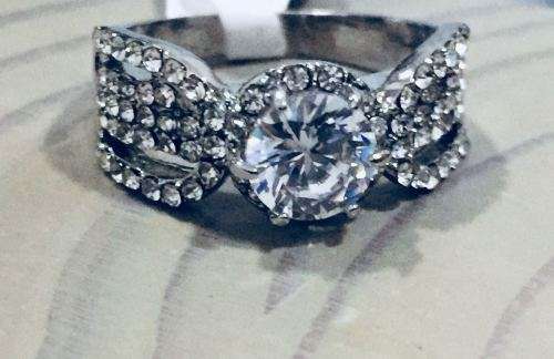 Luxury Engagement Ring