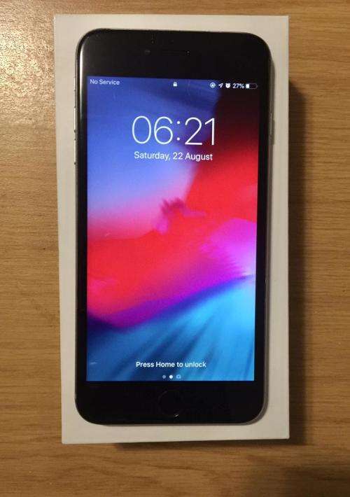 iPhone 6 Plus(Please Read)