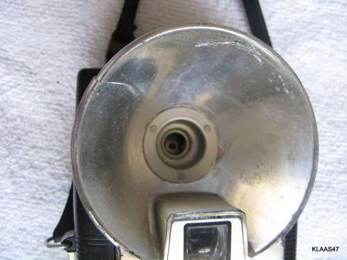 KODAK BROWNIE STARFLASH CAMERA CRACKED FLASH  SEE PICTURE