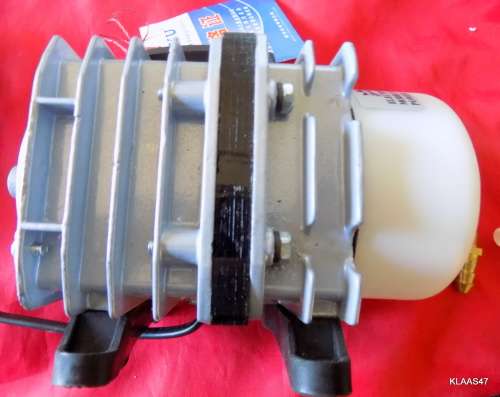 BOYU AQUARIUM : ACQ-003 AIR COMPRESSOR : 35W : OUTPUT 50L/MIN