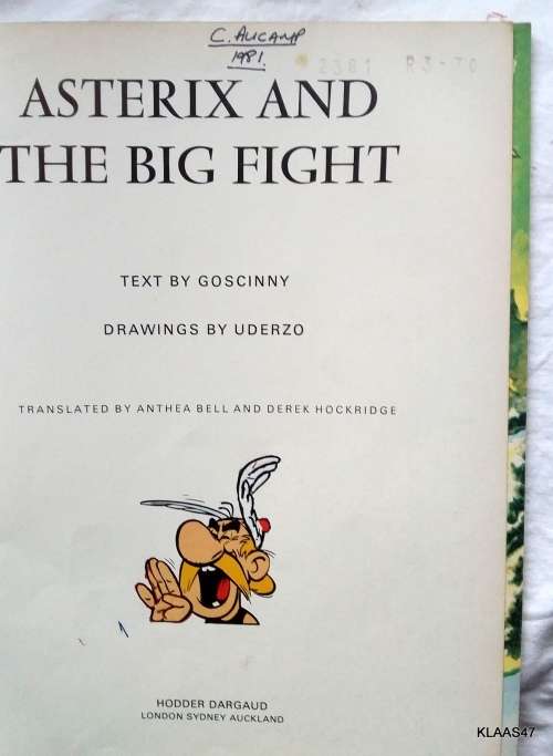 Asterix and the big fight - Paperback 1981 - Hodder Dargaud