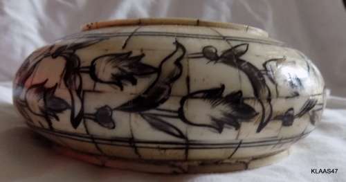 BONE IN-LAY BOWL with BLACK LEAF & FLOWER DESIGN