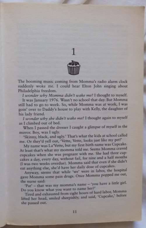 A Piece of Cake - Cupcake Brown - Paperback
