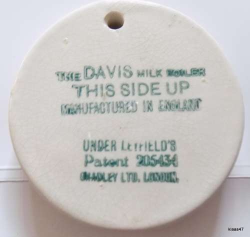 THE "DAVIS" SAFETY MILK DISC (PREVENTS BURNING AND OVERBOILING) : MADE IN ENGLAND : 9cm DIAMETER