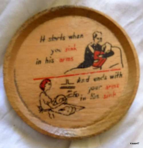 SILENCE - GENIUS AT WORK : Vintage Wooden Tray and Coasters : Tray 30.5 x 21cm : 6 Coasters