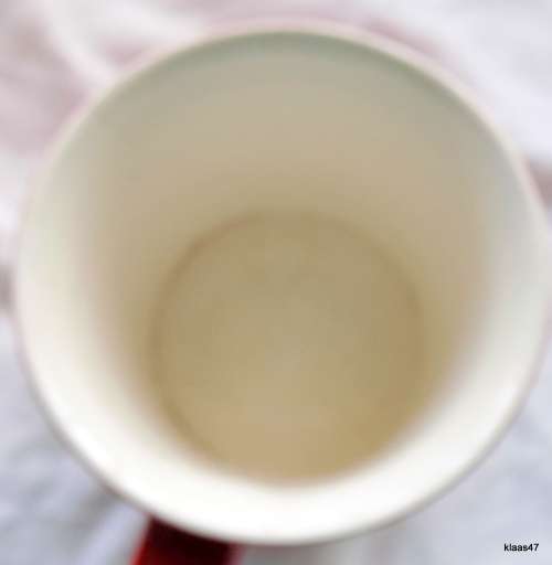 Carltonware Mug The Red Lion 10 cm high  NOTE  lots of hair line cracks AND chip on bottom edge