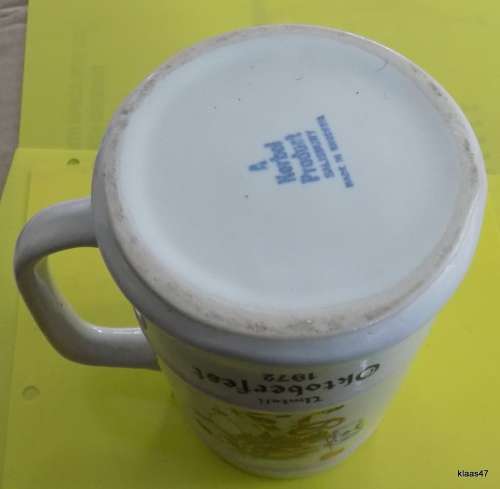 OKTOBERFEST 1972 UMTALI   MADE BY NORBELL  PRODUCT SALISBURY RHODESIA WHITE  500ML MUG