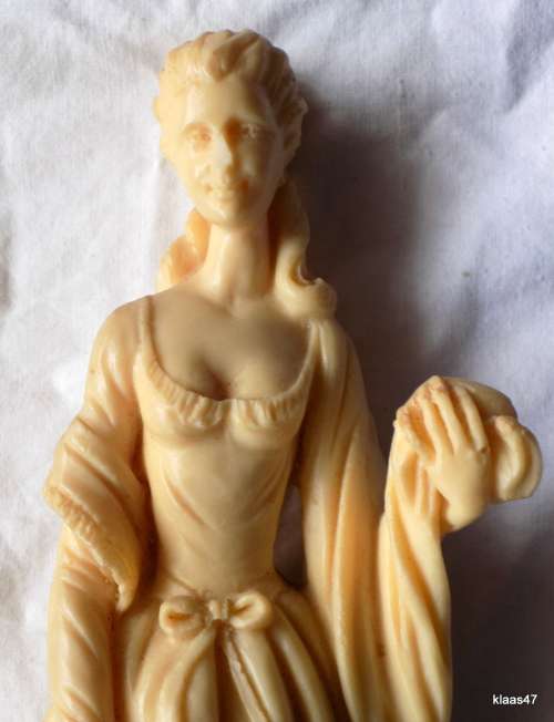 Victorian Lady - Signed A Santini - 31cm high on a 10.7x11 stand (PLEASE NOTE HER NOSE IS DAMAGED)