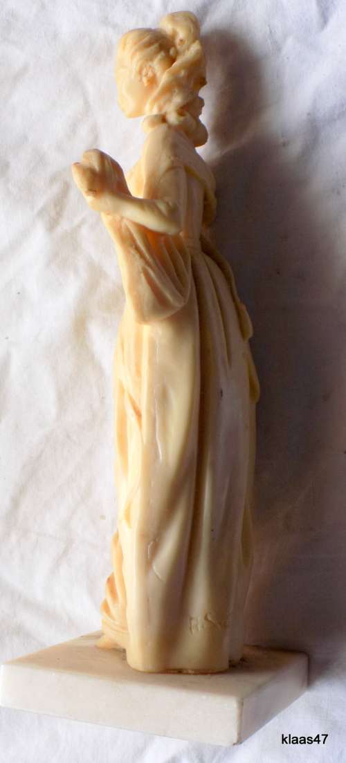 Victorian Lady - Signed A Santini - 31cm high on a 10.7x11 stand (PLEASE NOTE HER NOSE IS DAMAGED)