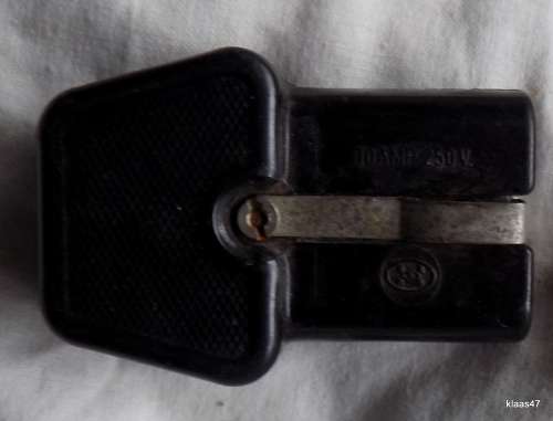 PORCELAIN ELECTRIC KETTLE JUG WITH BLUE LID  EEJ/1A J 17 240V 1650W AC ONLY N550