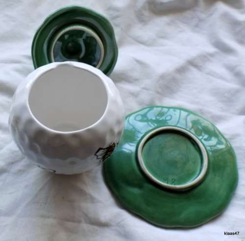 Honey Pot - 14.5cm High - Strawberry Shape on Leaf Plate - Sailthru