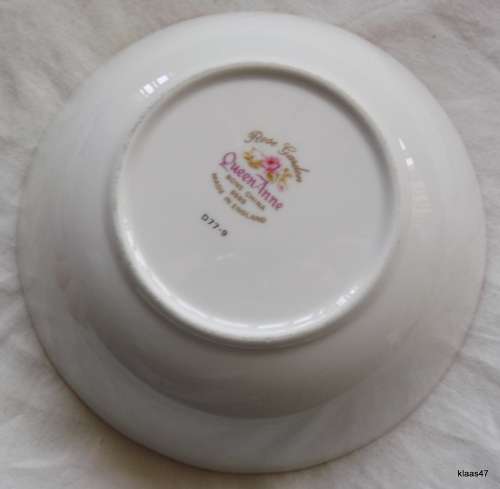 Queen Anne - Rose Garden - Bone China - Bowl - 15cm Diameter