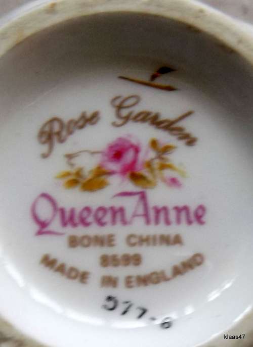 Cup - Queen Anne - Rose Garden - Fine Bone China  - England