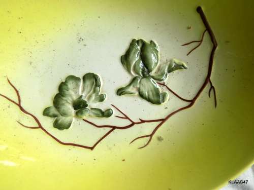 CARLTONWARE - BOAT SHAPE BOWL - 27.5x17.5cm