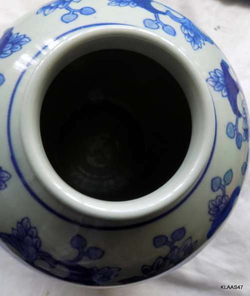 Blue and White - Ginger Jar - 22cm High (measured with lid on)