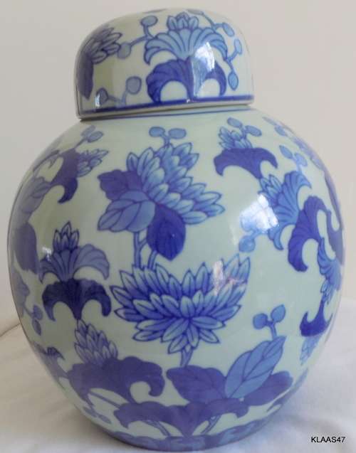 Blue and White - Ginger Jar - 22cm High (measured with lid on)