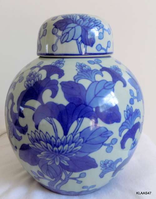 Blue and White - Ginger Jar - 22cm High (measured with lid on)