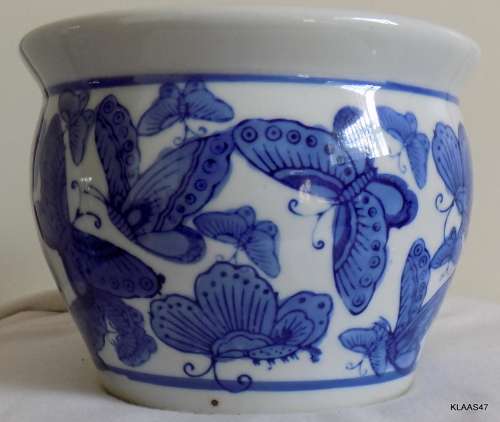 Genuine Ming Blue - Pot Plant container - 15cm diameter - 11.5cm high - 11cm Opening diameter