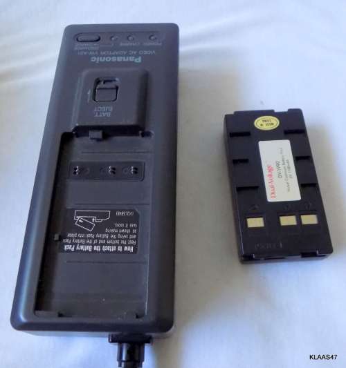 Panasonic NV-S5B VHS-C Camcorder Video Movie Camera 12x Zoom Bundle