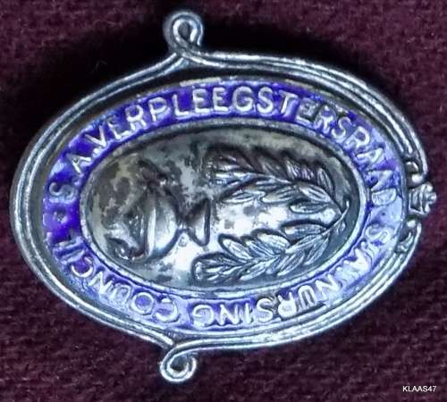 Vintage - SA Nursing Council - Epaulettes (Pair) - With original white buttons - Blue enamel Badges
