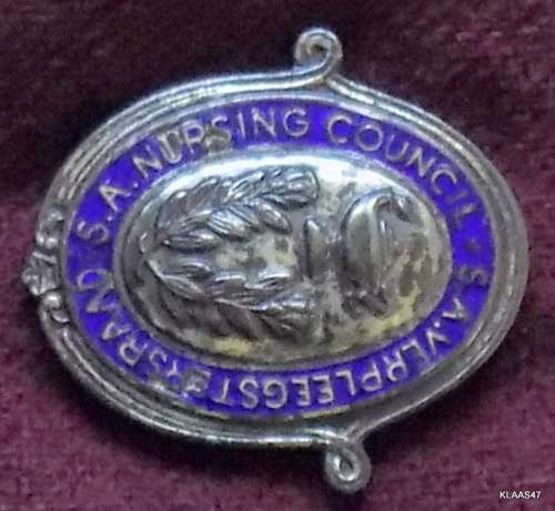 Vintage - SA Nursing Council - Epaulettes (Pair) - With original white buttons - Blue enamel Badges