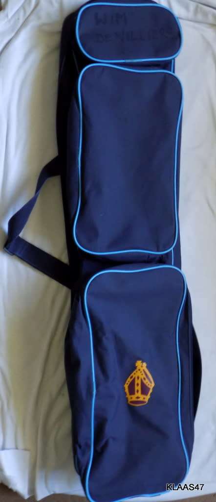 Hockey Tog  Bag - 96cm Long - 21cm Wide - Various Pockets for Hocket Stick, Balls, Shin pads etc