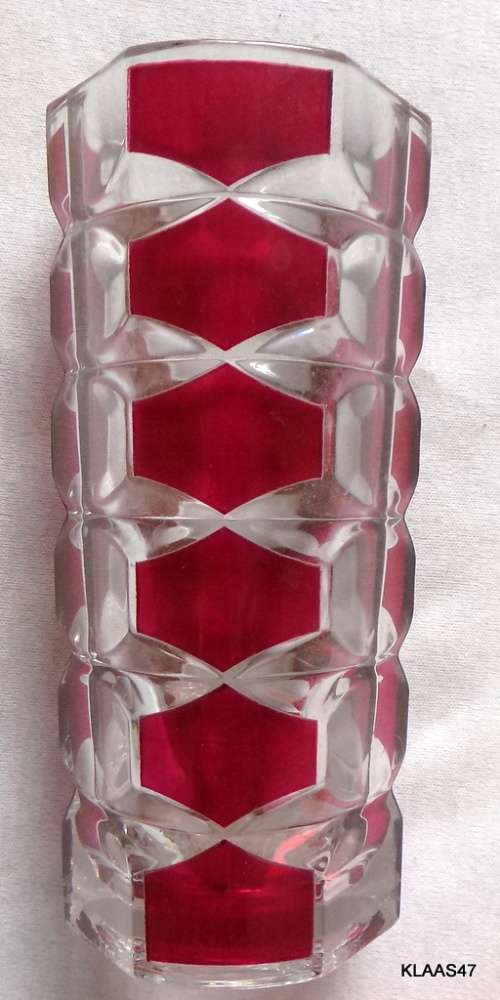 RETRO RED & CLEAR GLASS VASE - 17cm High - 7cm Diameter Rounded Triangle (Made in France)