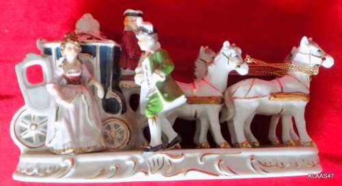 COACH AND HORSES : CROWN U MAKERS MARK : NO REIGNS FROM HORSES TO COACHMAN : 21cm LONG 12cm HIGH