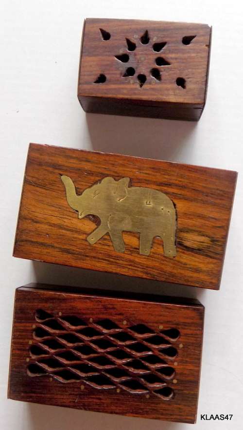 Indian design Set of 4 Small Incense Boxes - Brass Sides and  1 Trinket box Brass inlay elephant