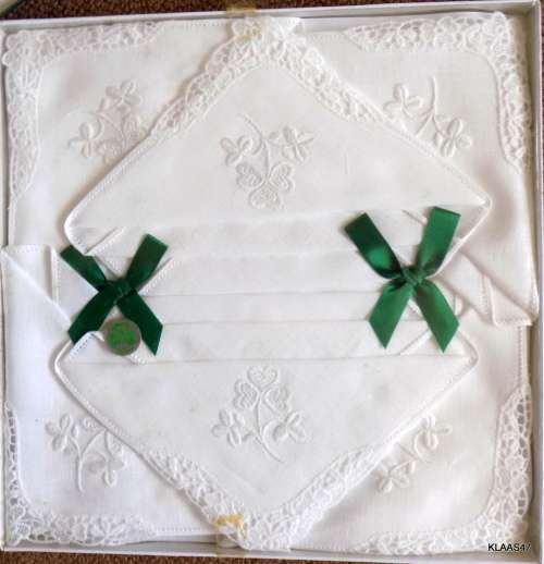 6 Irish Linen White Ladies Handkerchiefs (In original box)